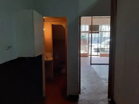 Local en Venta en Lomas del Mirador, USD 62.000