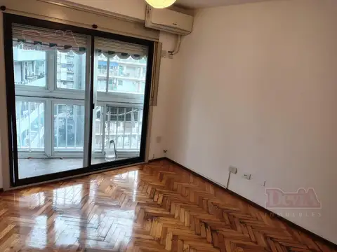Venta - Departamento - Dos Ambientes - Balcón - Apto profesional - Huergo - Palermo
