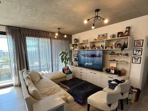 Departamento en Venta con 3 cocheras