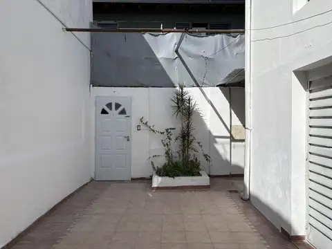 Depto Tipo Casa en Alquiler en Martín, $ 870.000