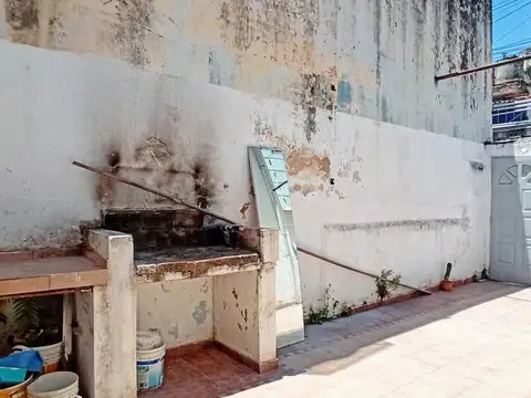Depto Tipo Casa en Alquiler 50 años
