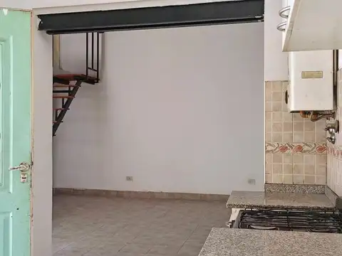 Depto Tipo Casa en Alquiler al Sur
