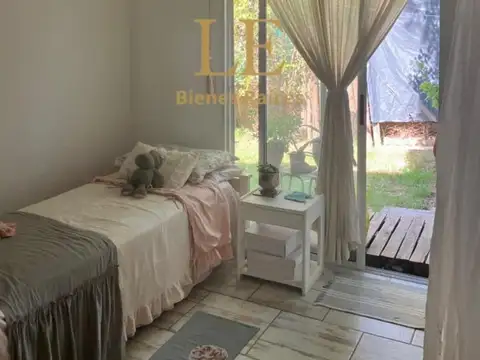 Casa 5 ambientes con 2 baños