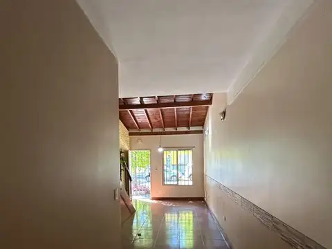Depto Tipo Casa en Venta de 1 dormitorio