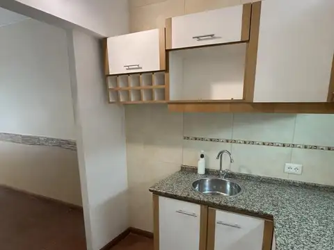 Depto Tipo Casa 2 ambientes con 1 baño