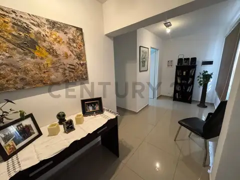 Roque Saenz Peña 900, Piso 0