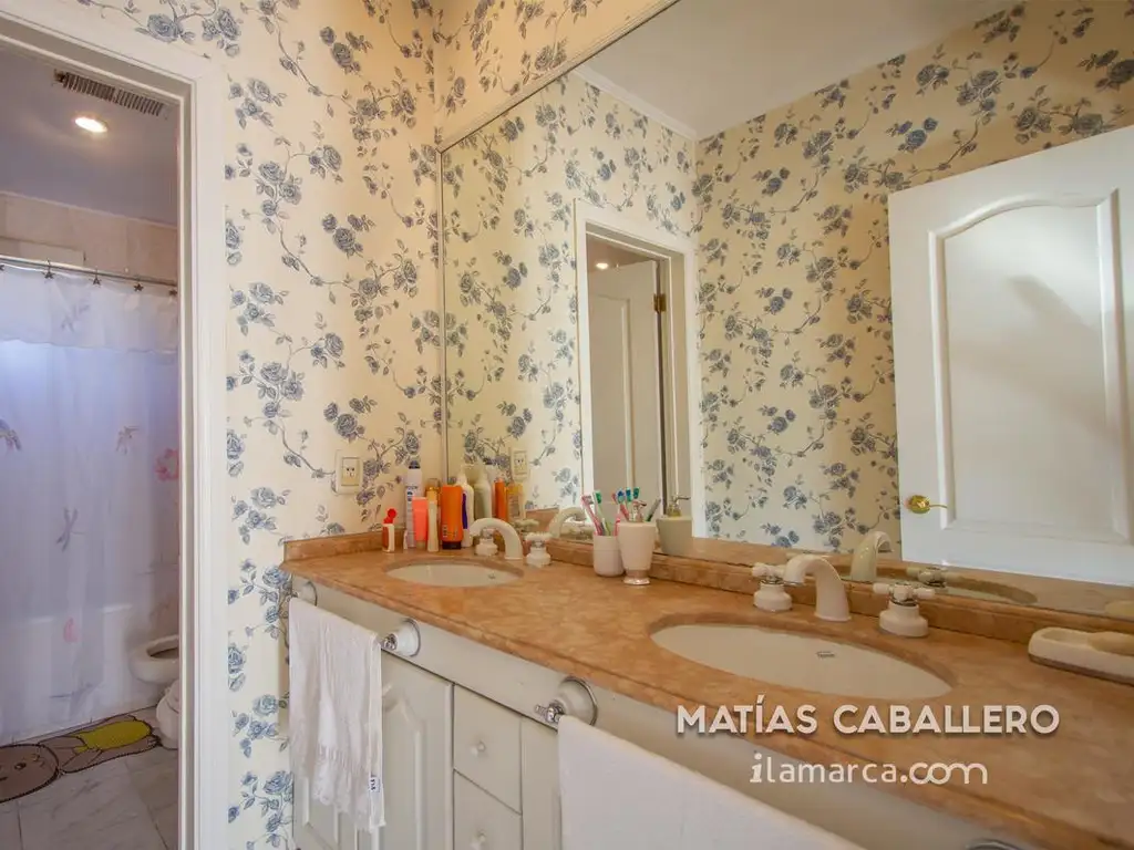 Urca, Country Barrancas, amplia, luminosa y cálida. - Foto 17