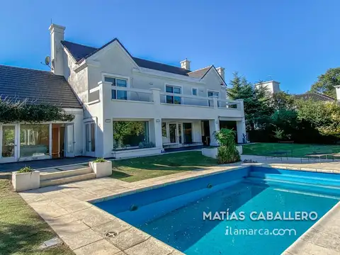 Urca, Country Barrancas, amplia, luminosa y cálida. - Foto 0