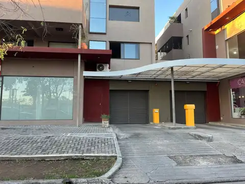 VENTA DE COCHERA EN ZONA NORTE ARGUELLO