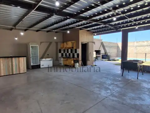Vendo Salón para eventos en Barrio Solares del Pedemonte, Las Heras