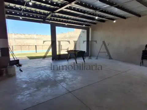 Casa en Venta en El Plumerillo, USD 59.000
