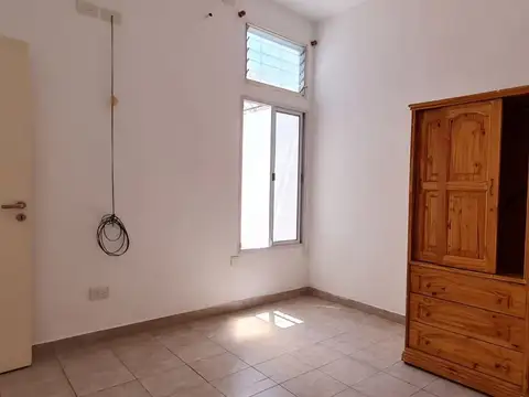 Depto Tipo Casa 2 ambientes con 1 baño