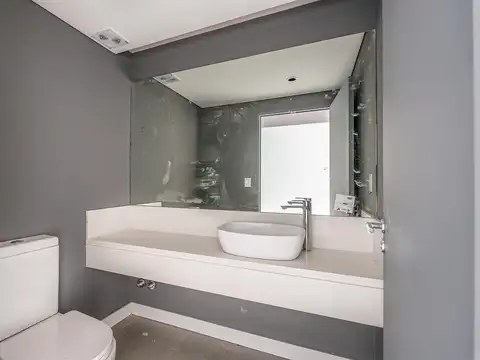 Oficina 3 ambientes con 2 baños