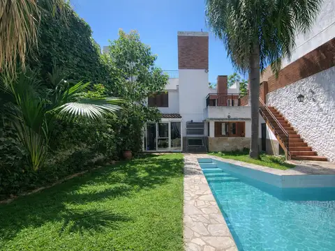 Casa en Echesortu