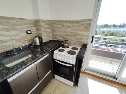 Oficina en Alquiler en Villa Luro, $ 580.000