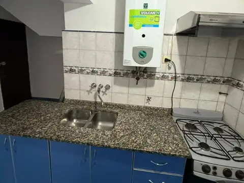 Depto Tipo Casa en Alquiler de 1 dormitorio