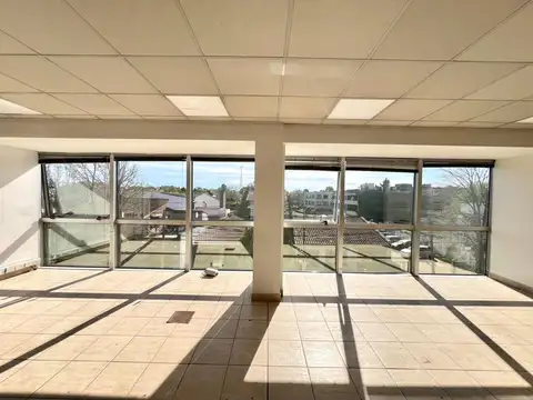 Oficina en Alquiler en Martinez, $ 3.000.000