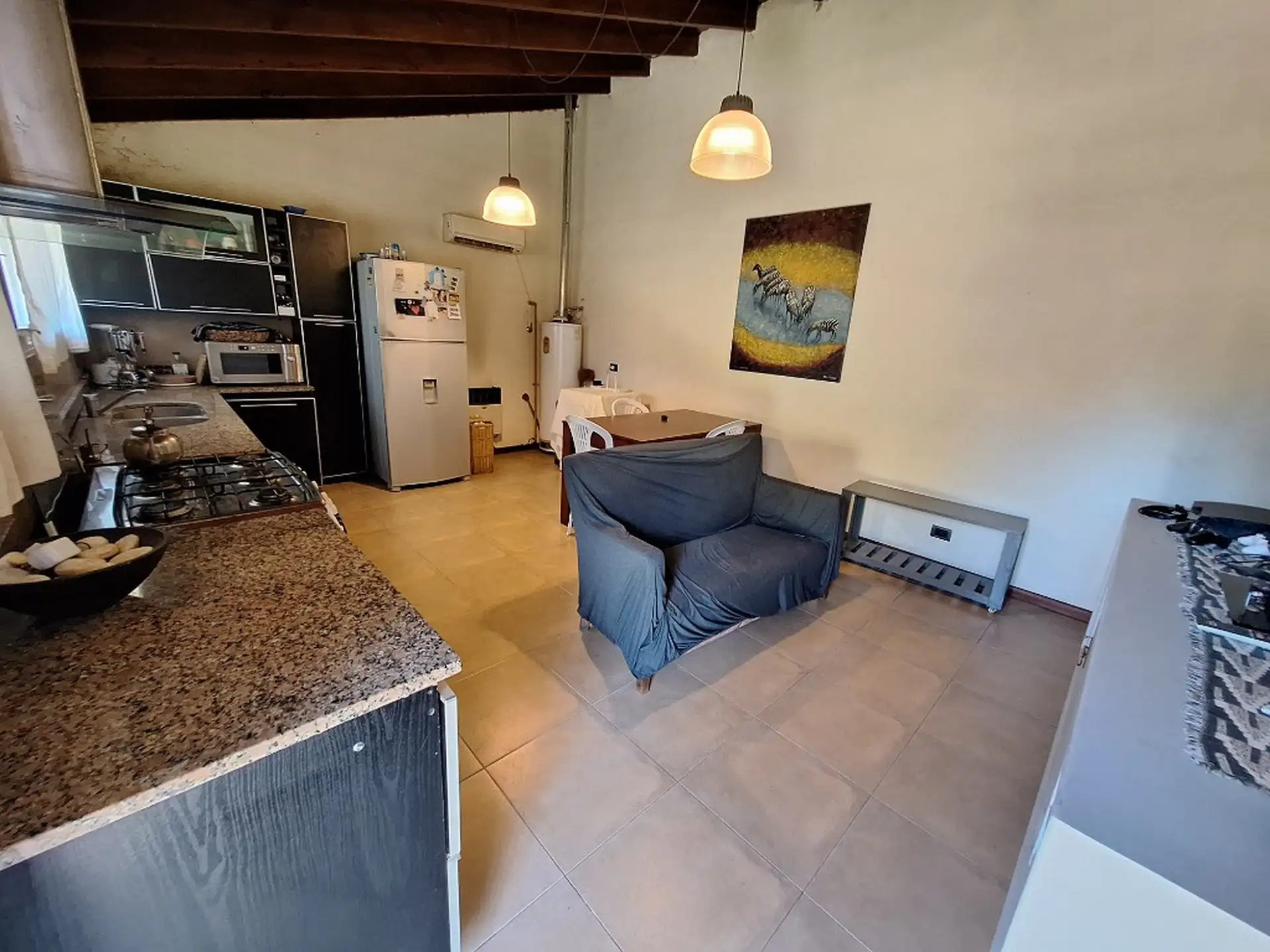 Chalet en Las Margaritas 3 ambientes y quincho