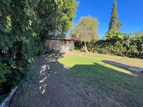 CHALET EN EXCELENTE UBICACION