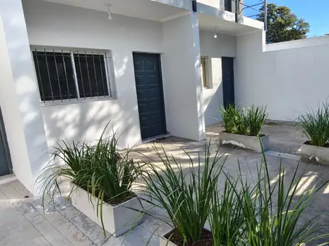Departamento en Alquiler en Chacabuco, Capital