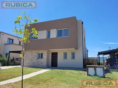 Casa en Alquiler 5 años