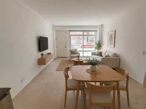 Pje Cacheuta 900, Piso PB