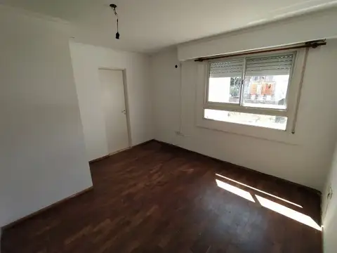Departamento Dúplex de Pasillo