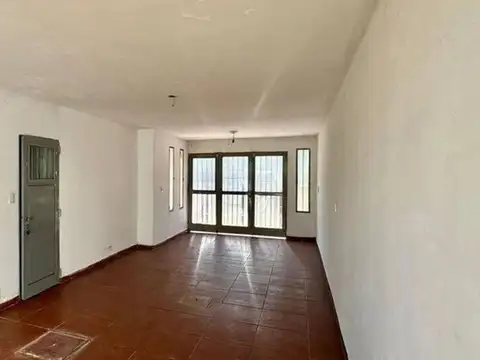 Casa en Alquiler de 3 dormitorios