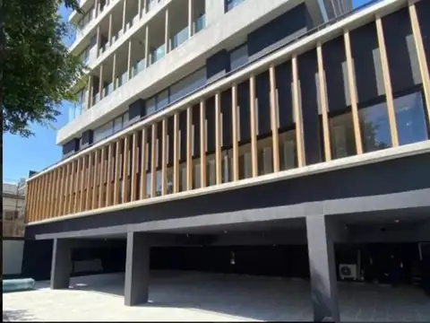 Cochera a la venta en Olivos