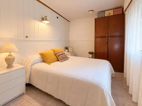 Depto Tipo Casa en Venta con 2 cocheras