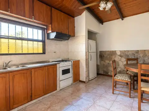 Depto Tipo Casa en Venta en Las Avenidas, USD 130.000