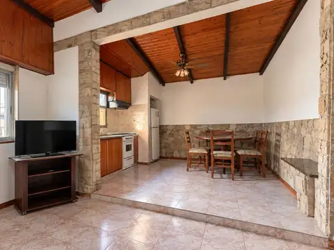 Depto Tipo Casa en Venta de 4 dormitorios