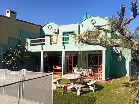Casa en Venta de 4 dormitorios