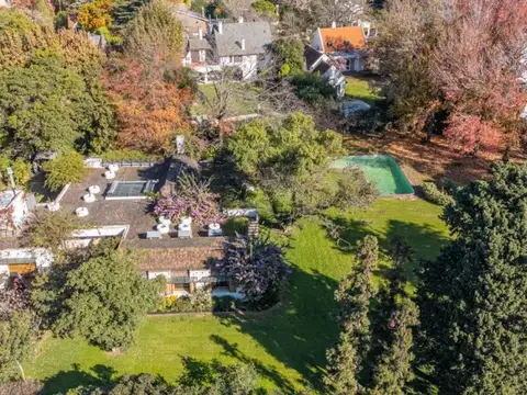 Casa en Venta La Horqueta Lote de 3745 mts