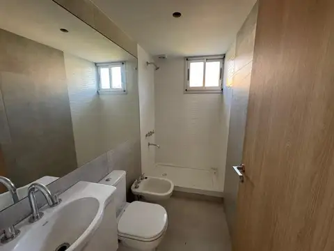 Departamento en Venta en Fisherton, USD 154.000