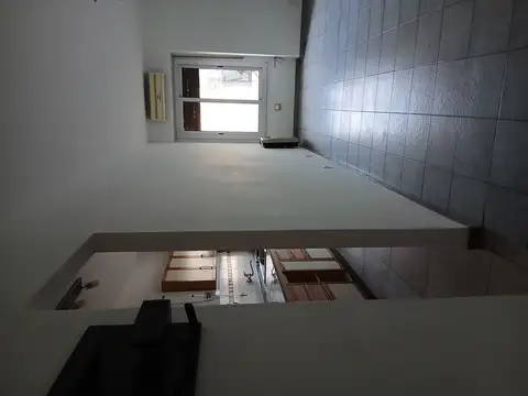 Av Gaona 2700, Piso 3