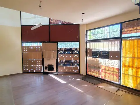 Local en Alquiler en Moron Norte, $ 1.300.000