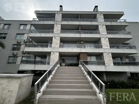 FINCAS DE HUDSON CONDOMINIO DEL LAGO