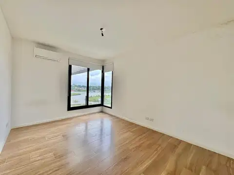 Departamento 4 ambientes con 4 baños