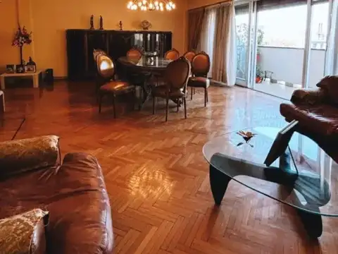 Basualdo 100, Piso 4