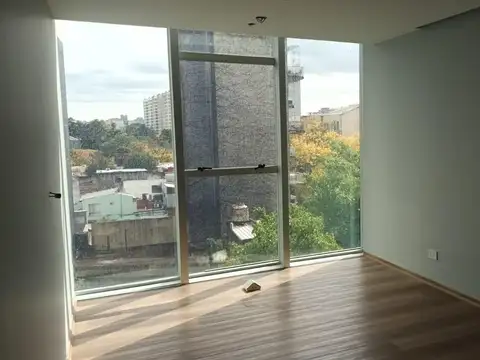 Oficina Monoambiente con 4 baños