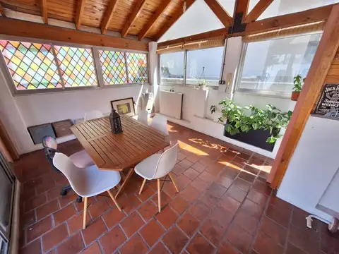 Depto Tipo Casa en Venta de 4 ambientes