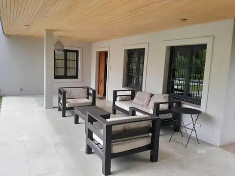 Casa en Alquiler Temporal de 5 dormitorios