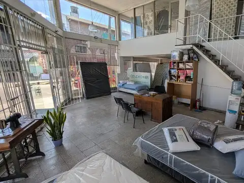 Local en Alquiler Eva Perón 1904 Lanús este