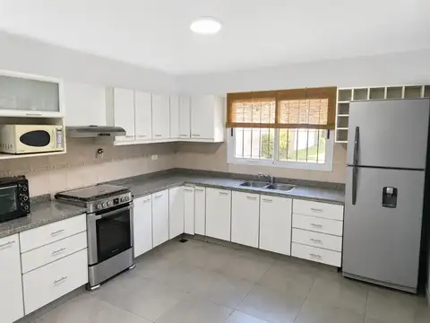 VENTA Casa Luis Guillon