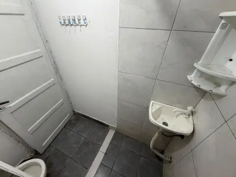 Depto Tipo Casa en Alquiler en Jose Leon Suarez, $ 320.000