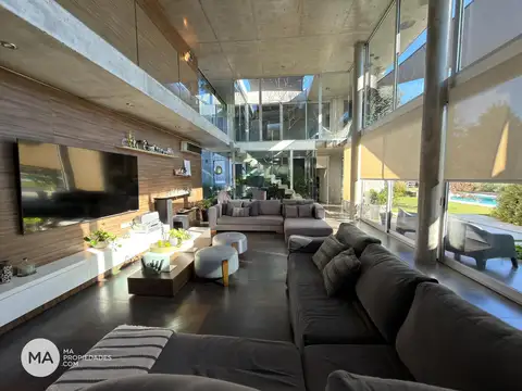 Casa en Venta de 4 dormitorios