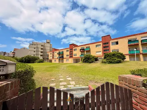 Departamento en planta baja con acceso directo a la playa