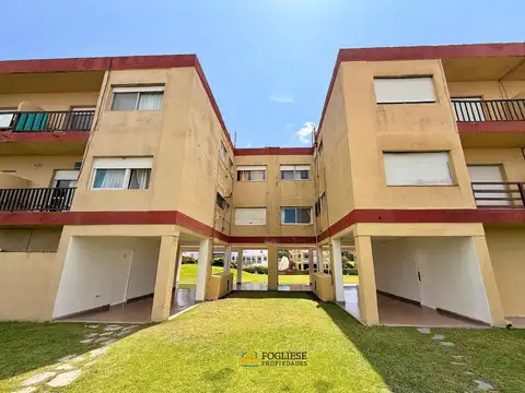 Departamento en planta baja con acceso directo a la playa
