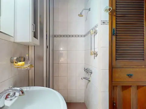 Venta de Casa de 4 dormitorios, Ensenada